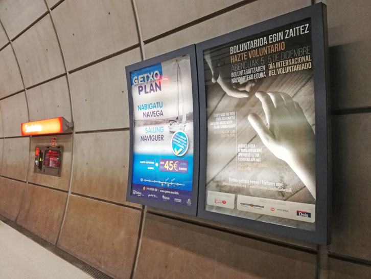 Voluntariado - Publicidad en Metro Bilbao - Estación Leioa